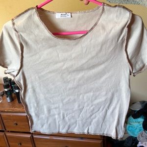 Cropped tee